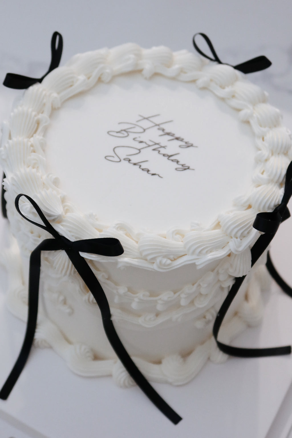 6-Inch Vintage Cake