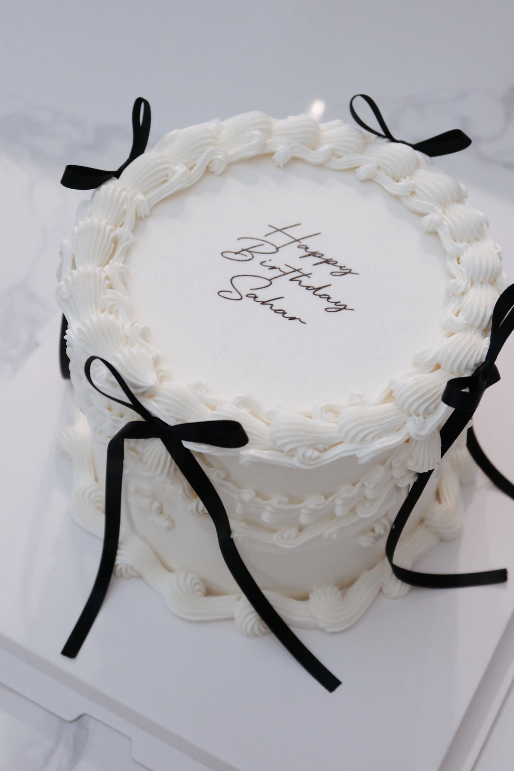 8-Inch Vintage Cake