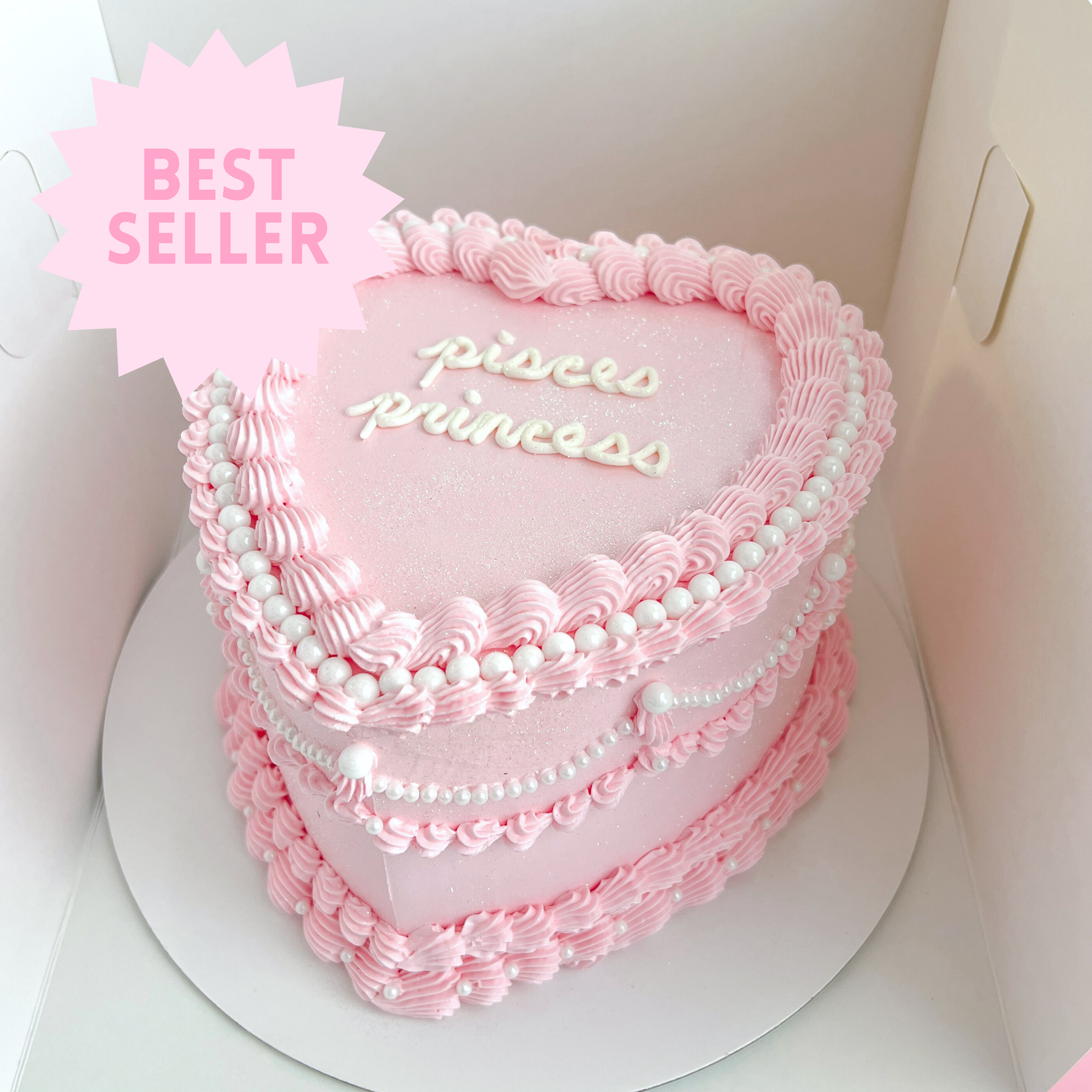 The Most Decadent Cakes on Earth  Pretty birthday cakes Vintage cake  Vintage birthday cakes